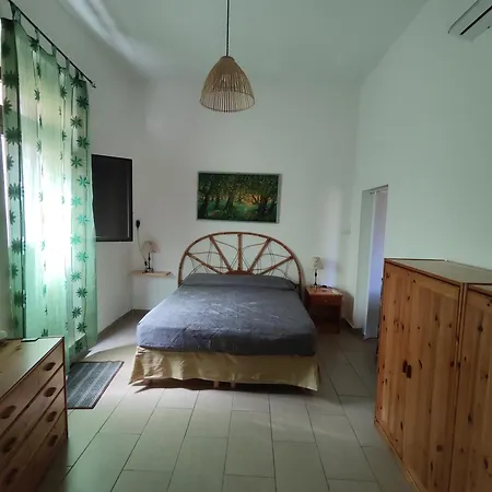 Mambo House Holiday home