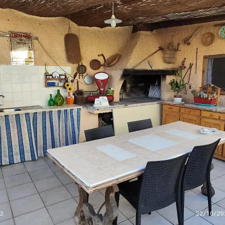 Mambo House Сasa de vacaciones Sarroch